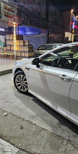 تويوتا كامري